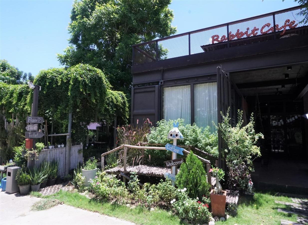 Papa'S Home And Rabbit Cafe Ban Mai (Chiang Mai) Exterior foto